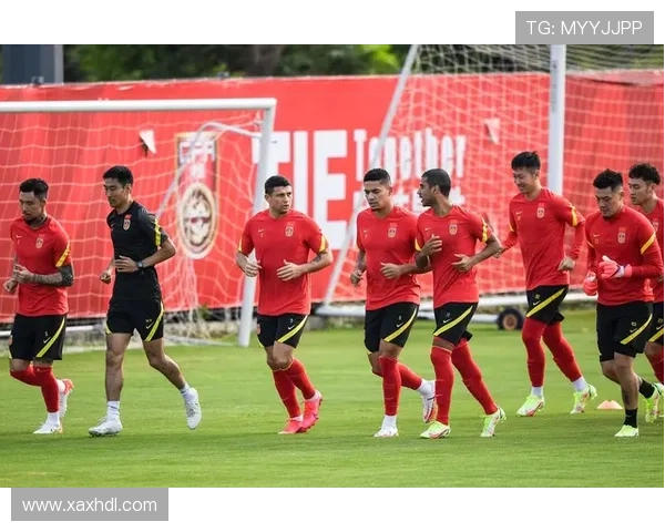 国足世预赛关键战告捷年轻球员闪耀引发球迷热议前景乐观期待未来突破